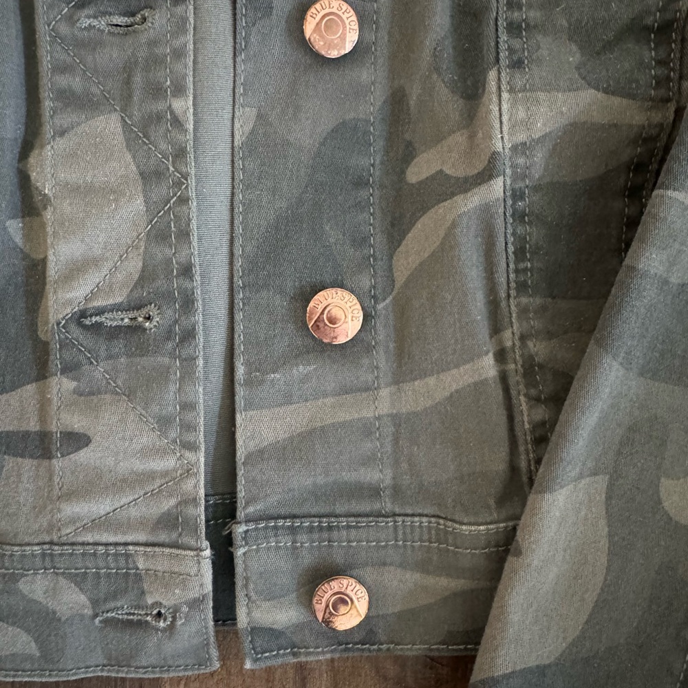 Camo jacket - Picture 2 of 4